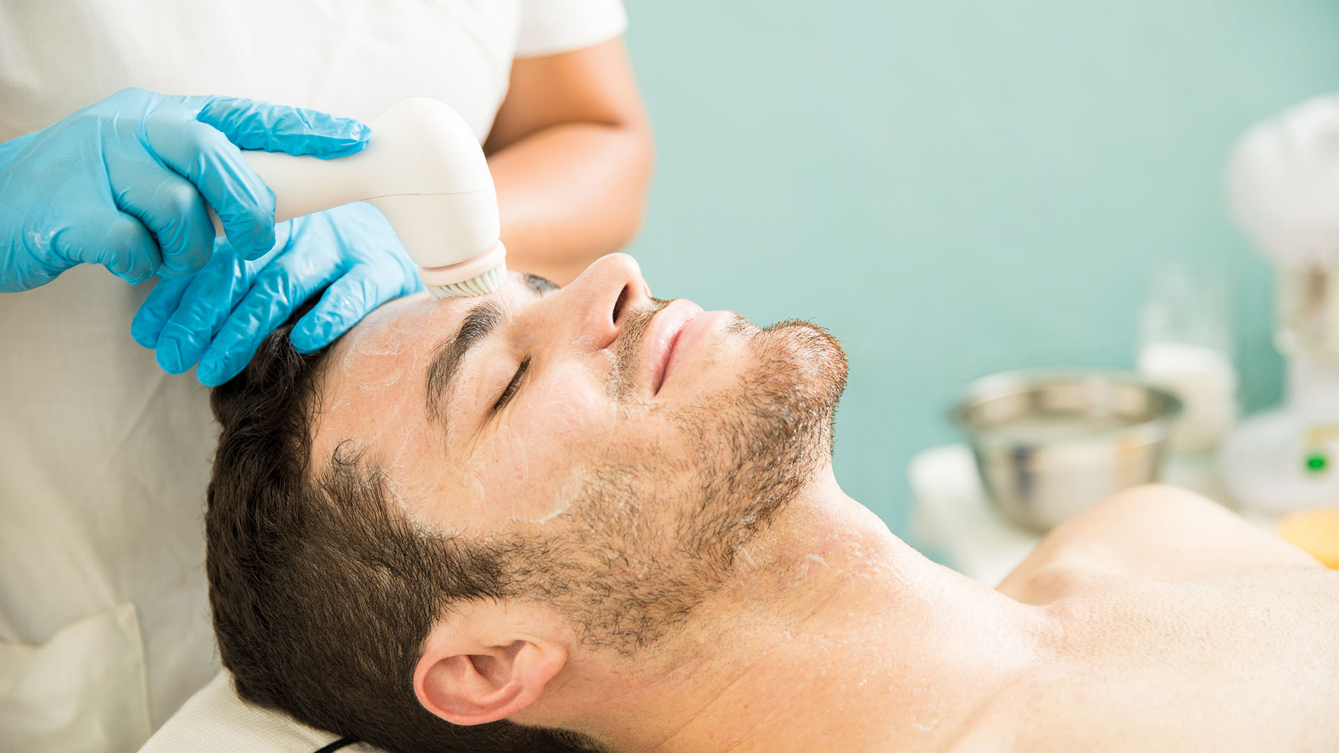 Las técnicas más efectivas que he perfeccionado para el rejuvenecimiento facial para hombres.